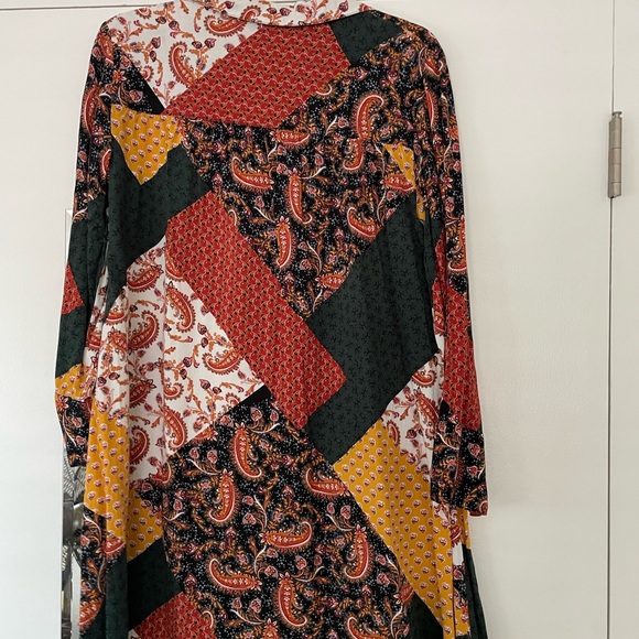 Super cute thanksgiving/ autumn fall shirt. - Picture 7 of 7